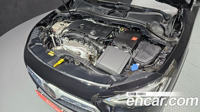 Mercedes-Benz GLA-Class GLA250 4MATIC