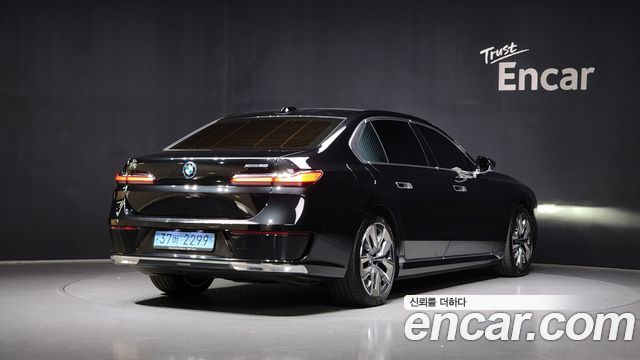 BMW i7 xDrive 60 Design Pure Excellence
