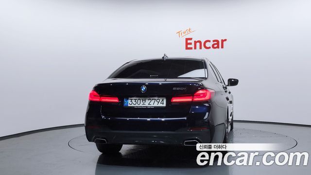 BMW 5-Series 520i M Sport