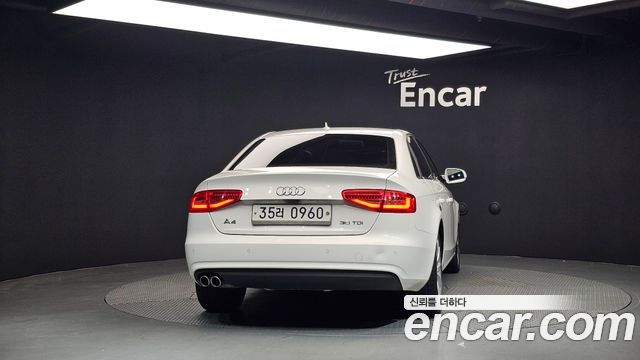 Audi A4 30 TDI