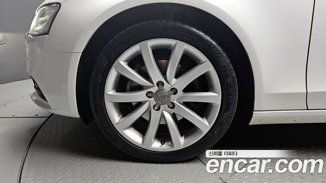 Audi A4 30 TDI