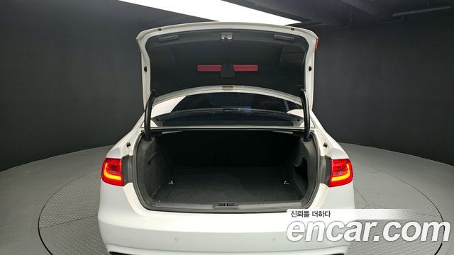 Audi A4 30 TDI