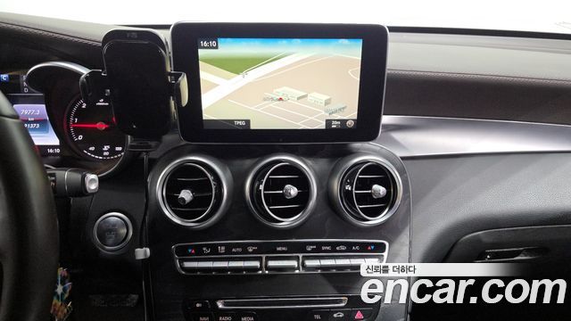 Mercedes-Benz GLC-Class GLC220 d 4MATIC Premium