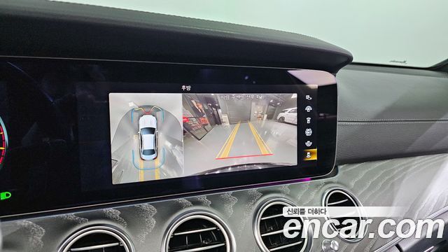 Mercedes-Benz E-Class E350 4MATIC AMG Line