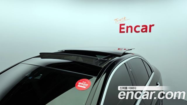 Mercedes-Benz E-Class E350 4MATIC AMG Line