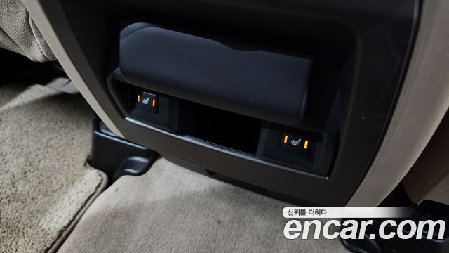 Land Rover Discovery 3.0 SDV6 SE