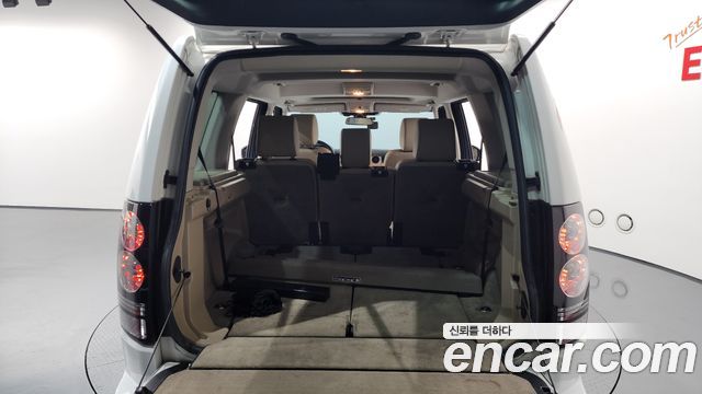 Land Rover Discovery 3.0 SDV6 SE