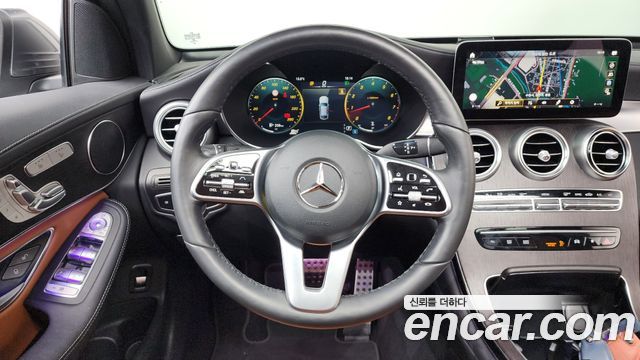 Mercedes-Benz GLC-Class GCL300 4MATIC Coupe