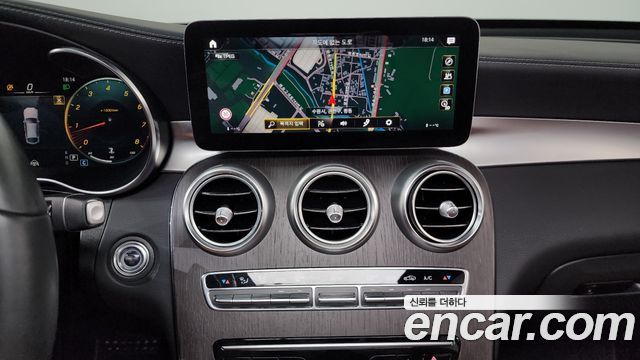 Mercedes-Benz GLC-Class GCL300 4MATIC Coupe
