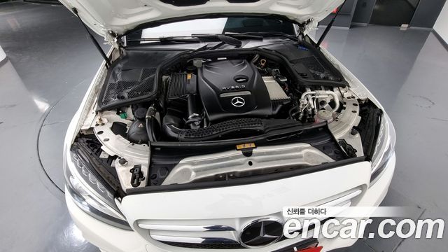 Mercedes-Benz C-Class C350e