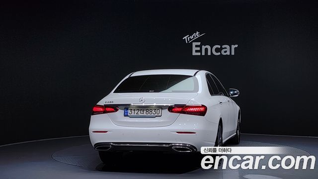 Mercedes-Benz E-Class E250 Avantgarde