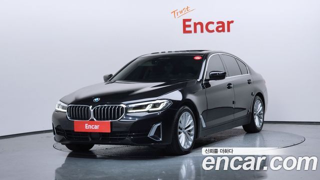 BMW 5-Series 530i Luxury