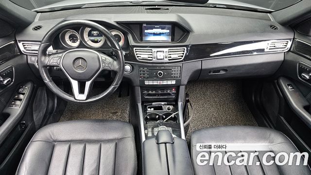Mercedes-Benz E-Class E220 Bluetec Avantgarde