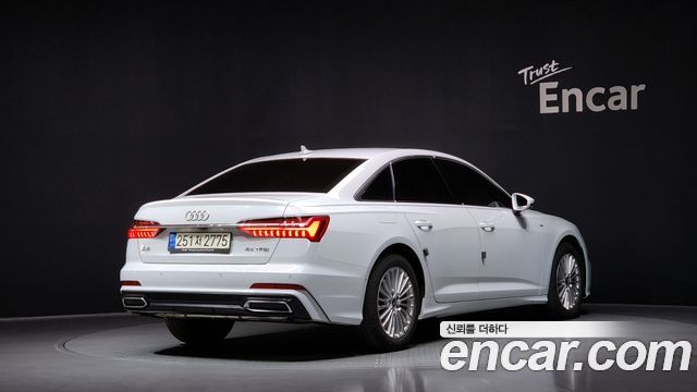 Audi A6 45 TFSI Premium
