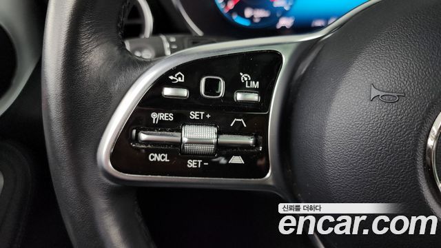 Mercedes-Benz GLC-Class GLC220 d 4MATIC