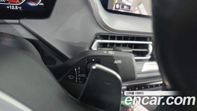 BMW 2-Series 220i M Sports