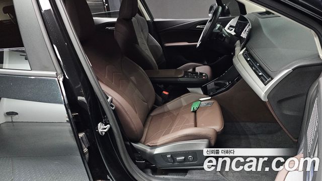 BMW 2-Series 220i Advantage