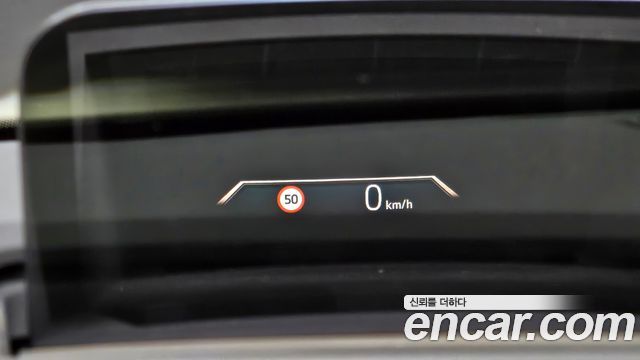 BMW 2-Series 220i Advantage