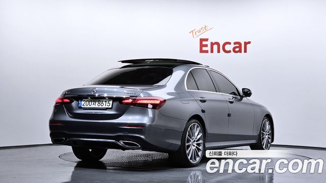 Mercedes-Benz E-Class E350 4MATIC AMG Line