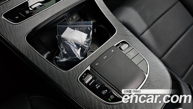 Mercedes-Benz E-Class E350 4MATIC AMG Line