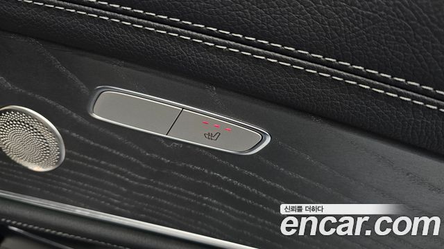 Mercedes-Benz E-Class E350 4MATIC AMG Line