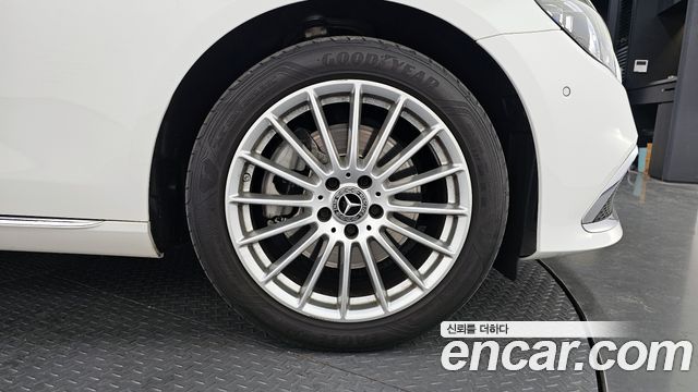 Mercedes-Benz E-Class E250 Exclusive