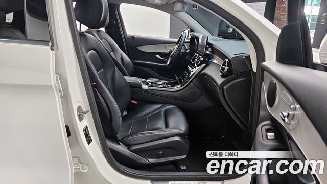 Mercedes-Benz GLC-Class GLC220 d 4MATIC Coupe
