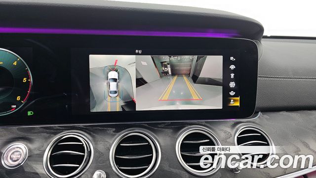Mercedes-Benz E-Class E220d 4MATIC AMG Line