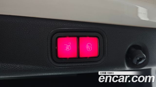 Mercedes-Benz E-Class E220d 4MATIC AMG Line