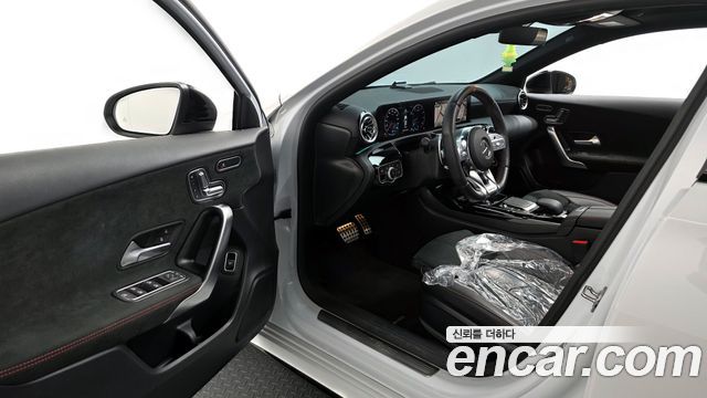 Mercedes-Benz A-Class AMG A35 4MATIC Sedan