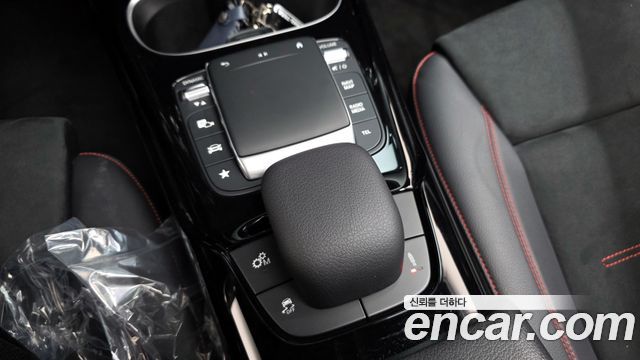 Mercedes-Benz A-Class AMG A35 4MATIC Sedan