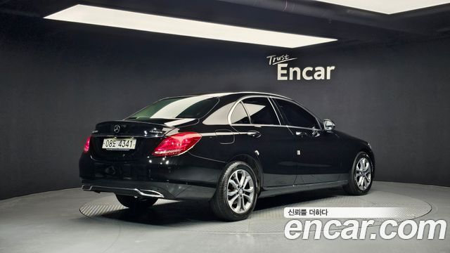 Mercedes-Benz C-Class W205 C220 d 4MATIC