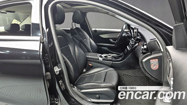 Mercedes-Benz C-Class W205 C220 d 4MATIC