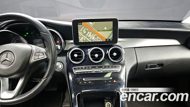 Mercedes-Benz C-Class W205 C220 d 4MATIC