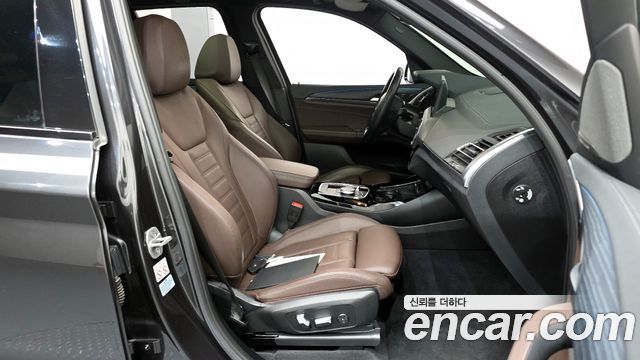 BMW iX3 M Sports