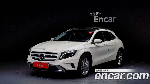 Mercedes-Benz GLA-Class GLA200 d 4MATIC