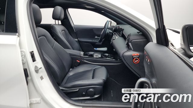 Mercedes-Benz A-Class A250 4MATIC Sedan