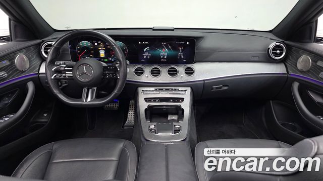 Mercedes-Benz E-Class E350 4MATIC AMG Line