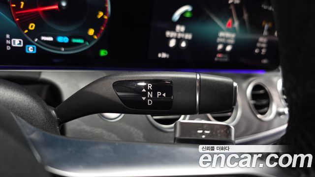 Mercedes-Benz E-Class E350 4MATIC AMG Line
