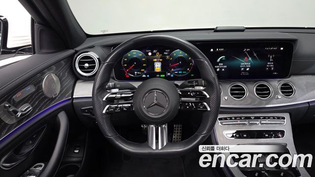 Mercedes-Benz E-Class E350 4MATIC AMG Line