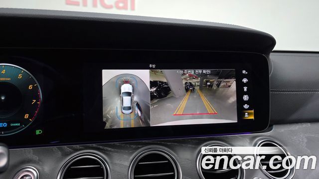Mercedes-Benz E-Class E350 4MATIC AMG Line