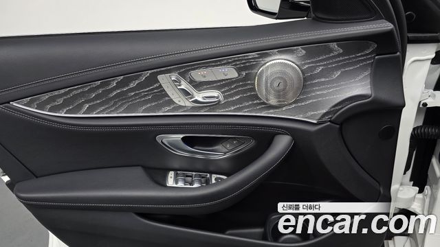 Mercedes-Benz E-Class E350 4MATIC AMG Line