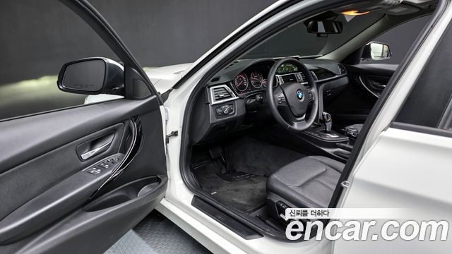 BMW 3-Series 320d
