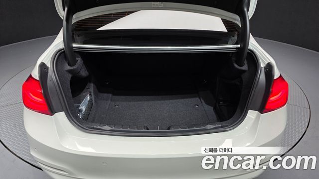 BMW 3-Series 320d