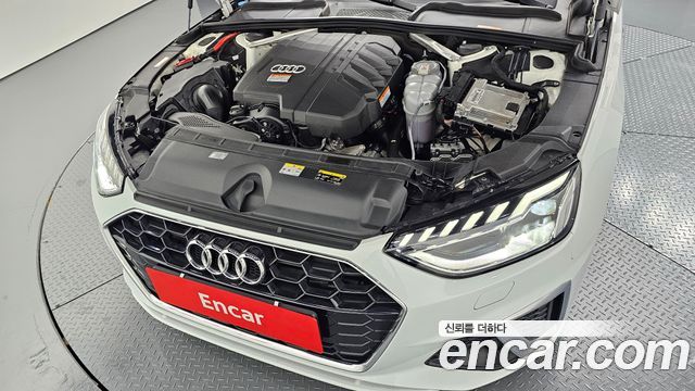 Audi A4 40 TFSI Premium