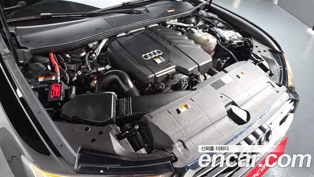 Audi A6 45 TFSI Premium