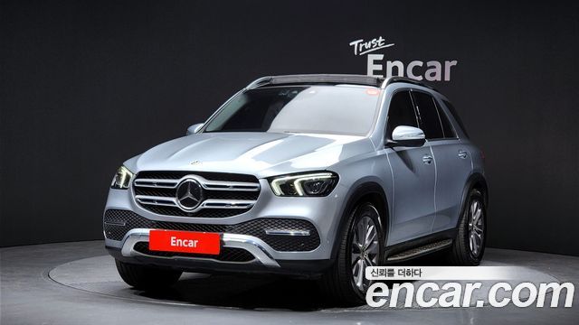 Mercedes-Benz GLE-Class GLE300d 4MATIC