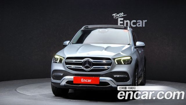 Mercedes-Benz GLE-Class GLE300d 4MATIC