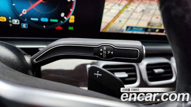 Mercedes-Benz GLE-Class GLE300d 4MATIC