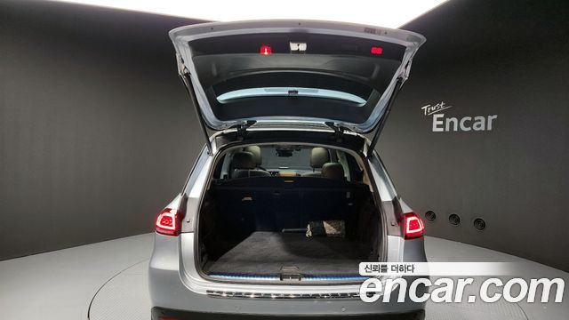 Mercedes-Benz GLE-Class GLE300d 4MATIC